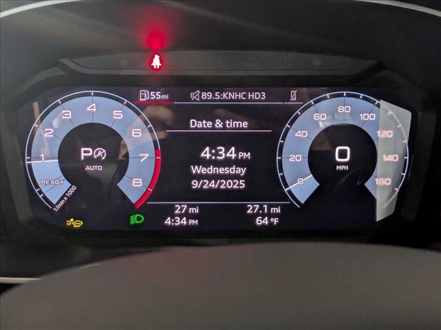 Certified 2025 Audi Q3 2.0T Premium w/ Black Optic Sport Package AWD/4WD image 11