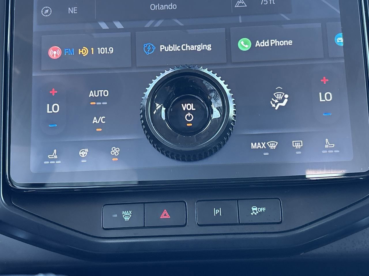 Used 2024 Ford F150 Lightning Flash image 22