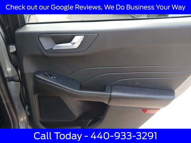 Used 2024 Ford Escape ST-Line w/ Tech Pack #1 AWD/4WD image 39