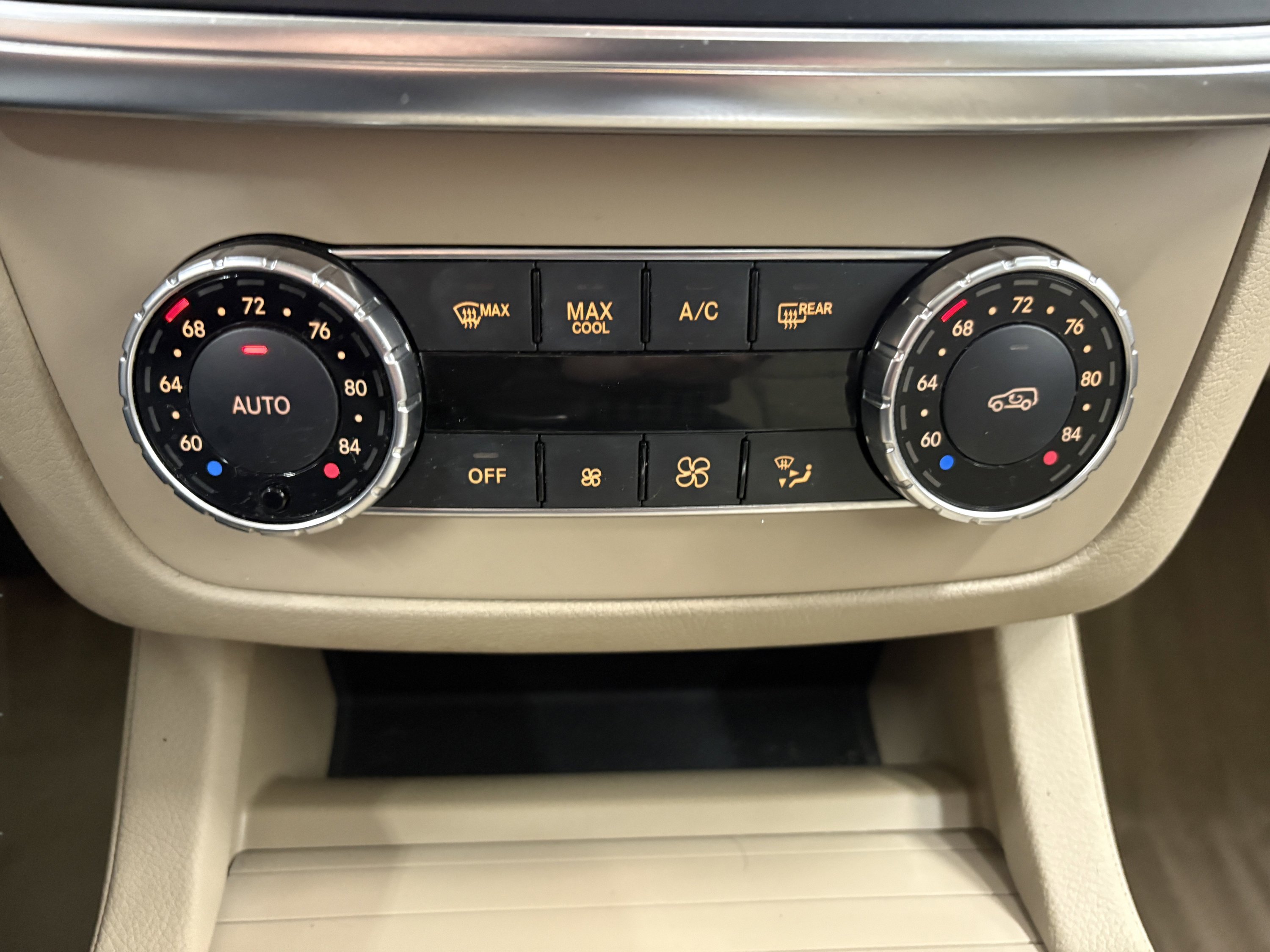 Used 2015 Mercedes-Benz ML 350 4MATIC image 19