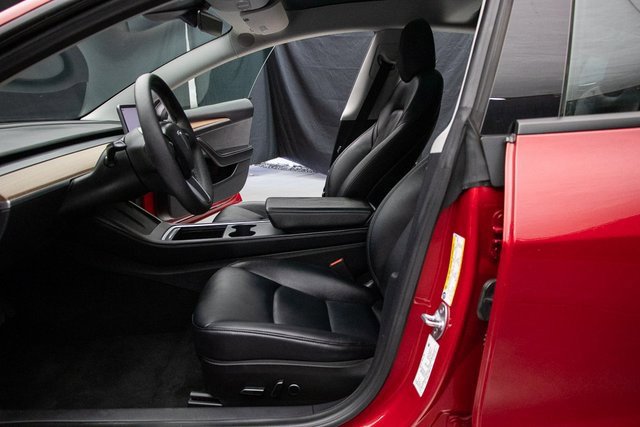 Used 2022 Tesla Model 3 Standard Range image 26