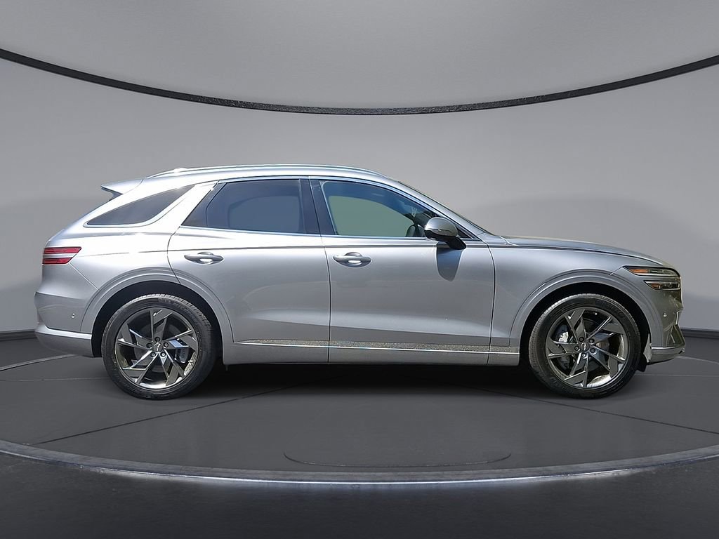 Used 2024 Genesis Electrified GV70 Advanced image 26