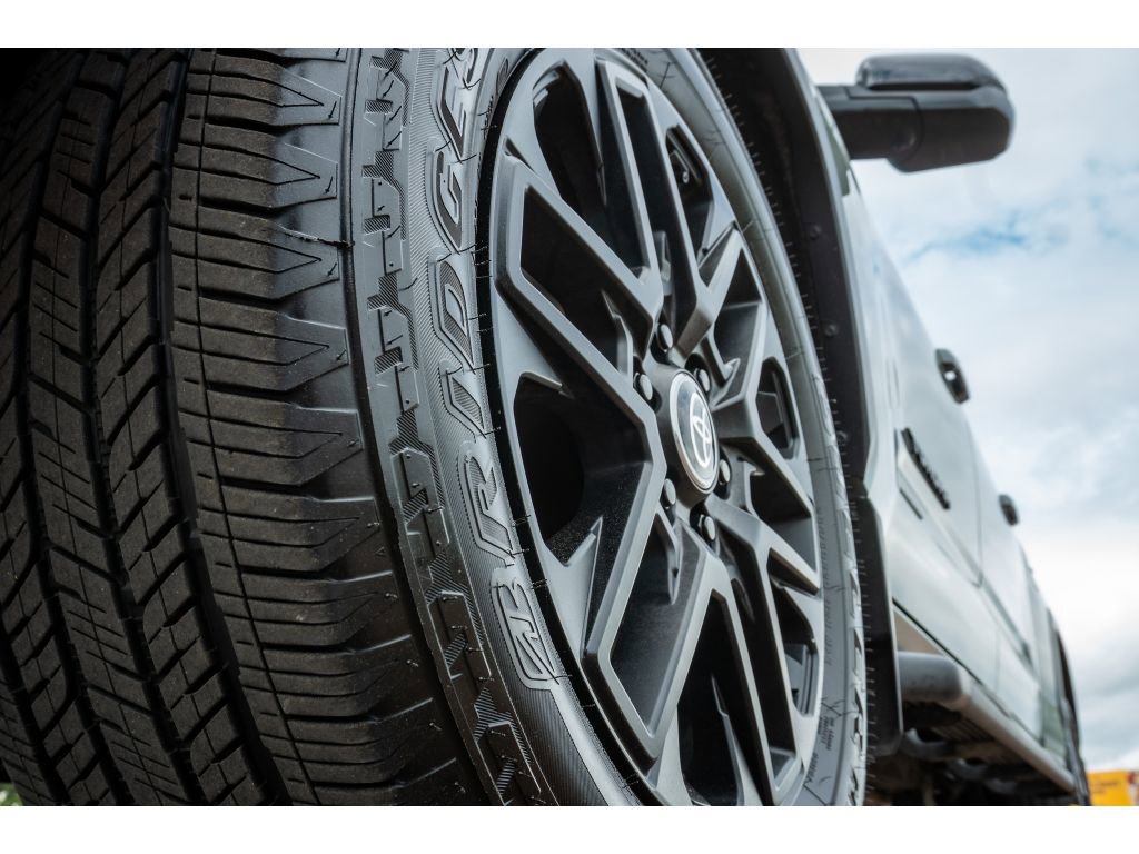 Used 2026 Toyota Tundra Limited image 9