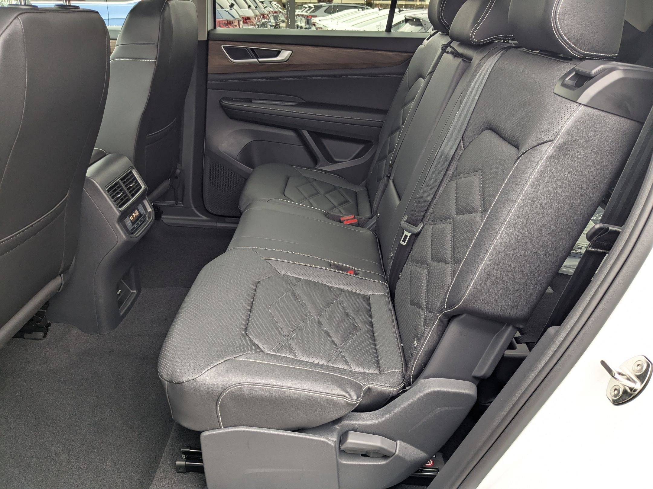 New 2026 Volkswagen Atlas SE AWD/4WD image 28
