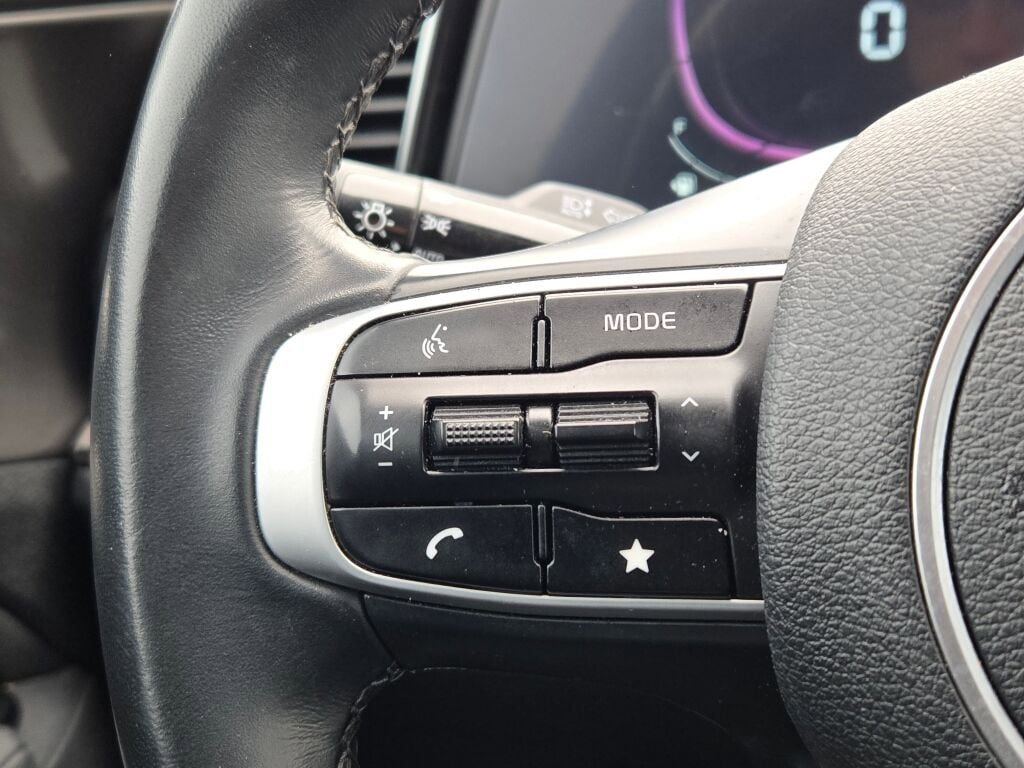 Used 2024 Kia Sportage EX image 27