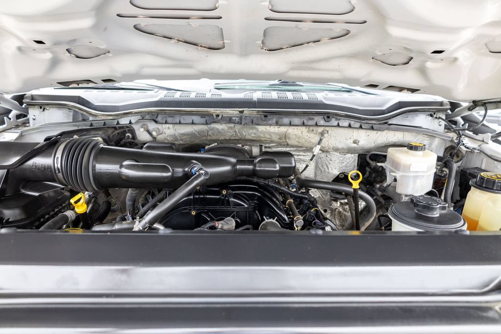 Used 2019 Ford F550 2WD Regular Cab Super Duty image 16