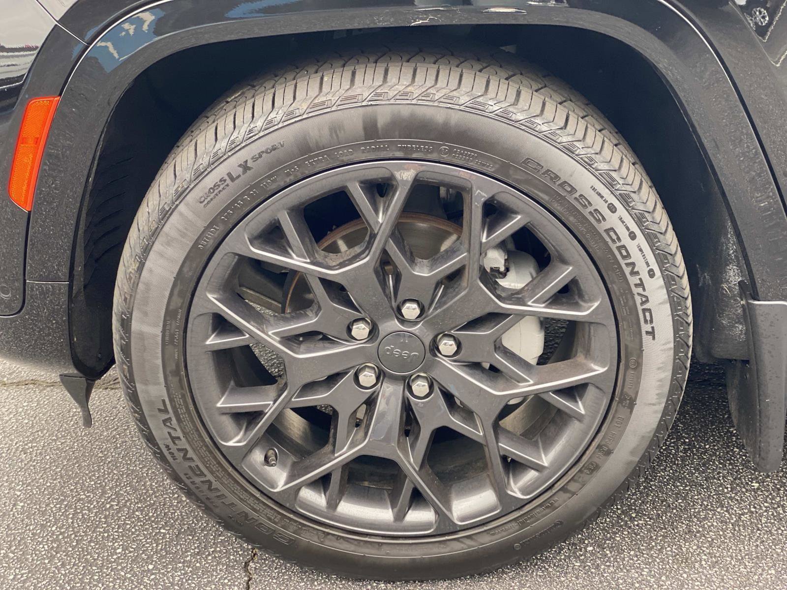 Certified 2025 Jeep Grand Cherokee Summit image 13