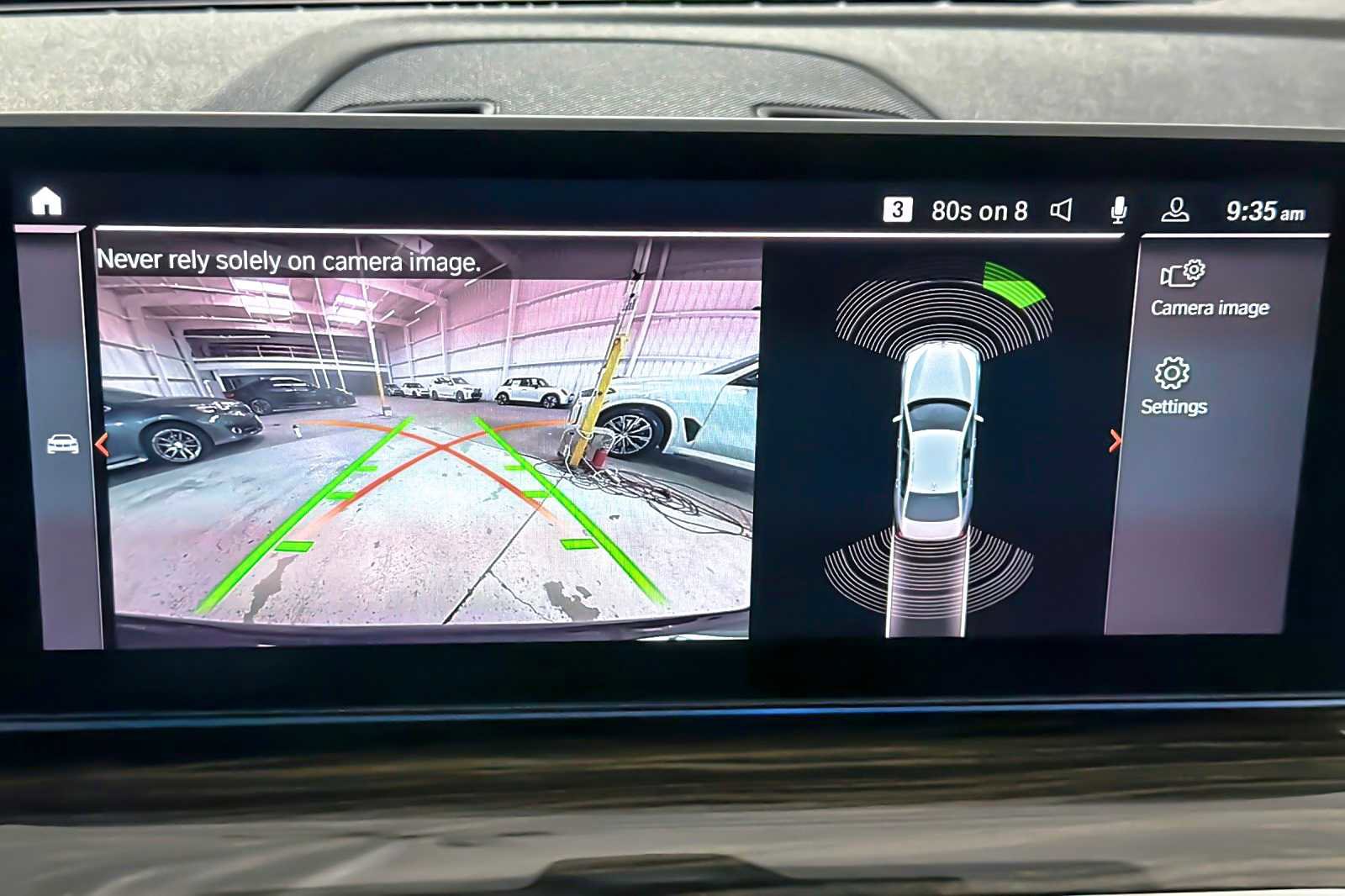 Used 2023 BMW 530e w/ Executive Package image 19