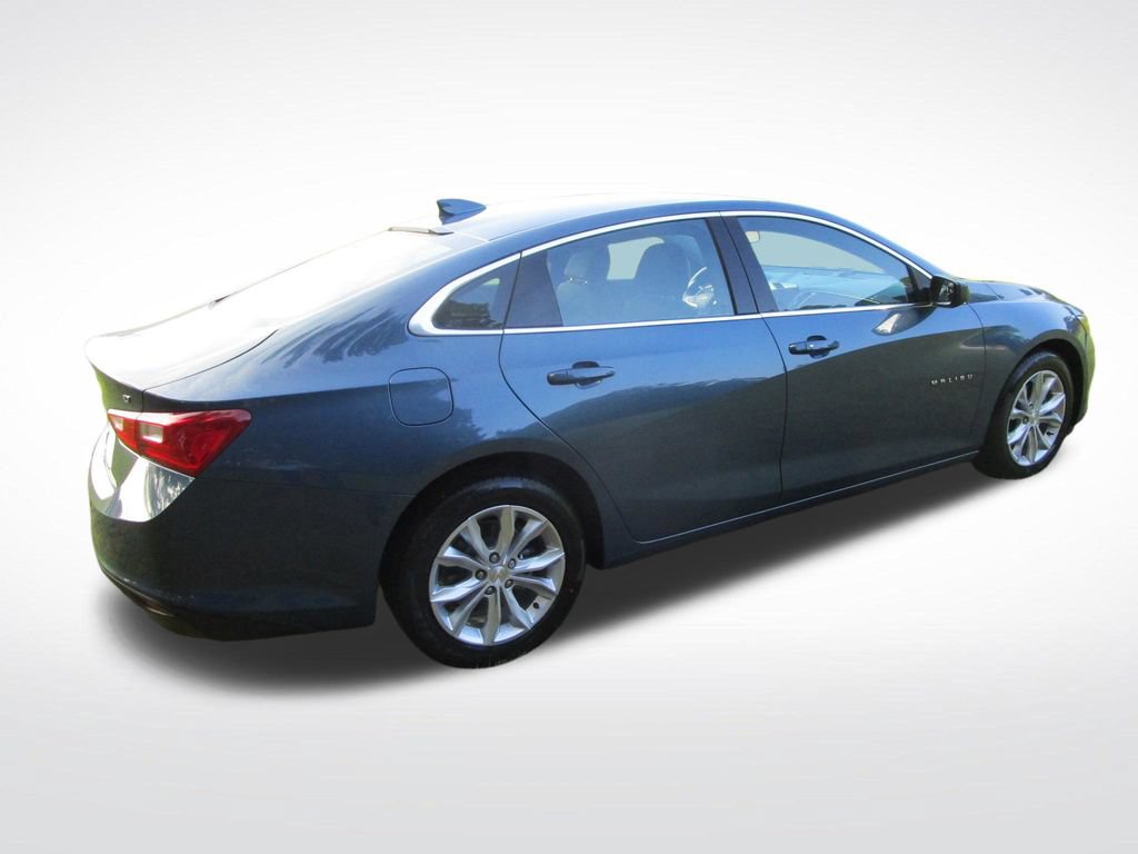 Used 2024 Chevrolet Malibu LT FWD image 9