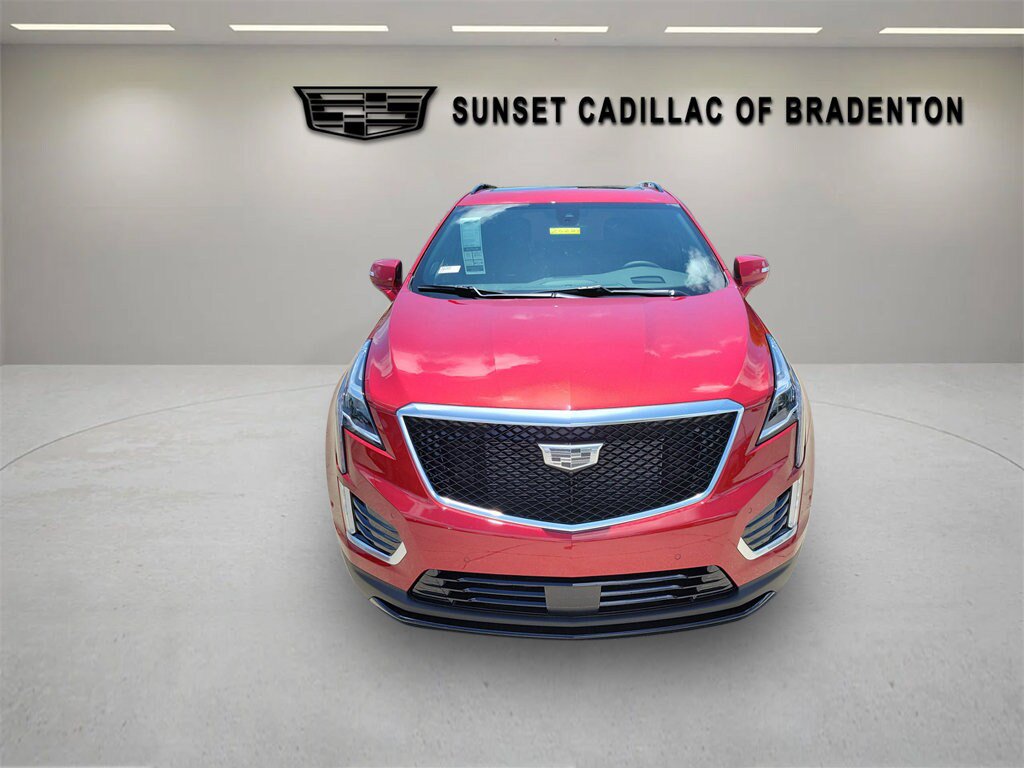 New 2026 Cadillac XT5 Sportv w/ LPO, Red Accent Package AWD/4WD image 2