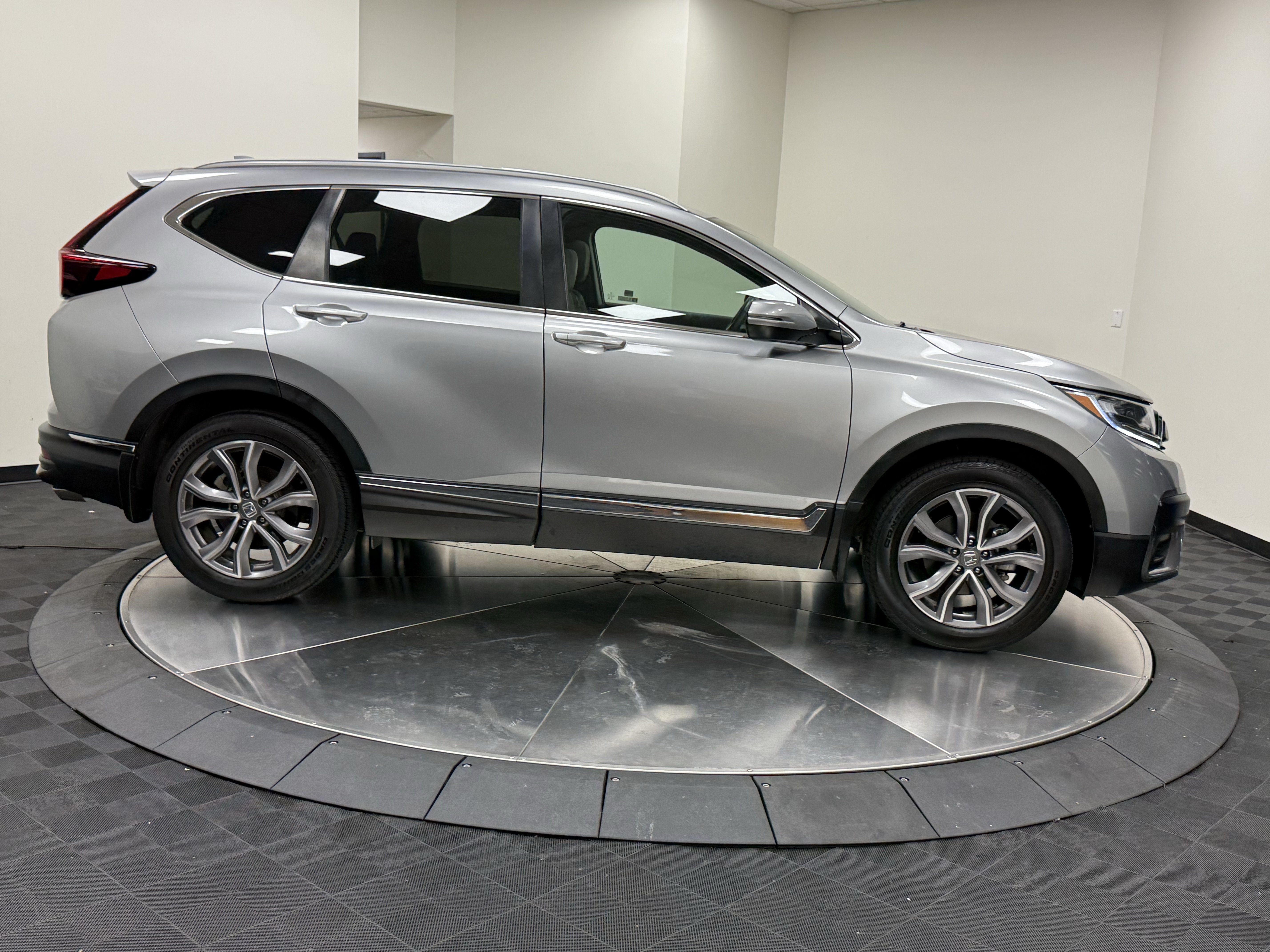 Used 2022 Honda CR-V Touring image 8