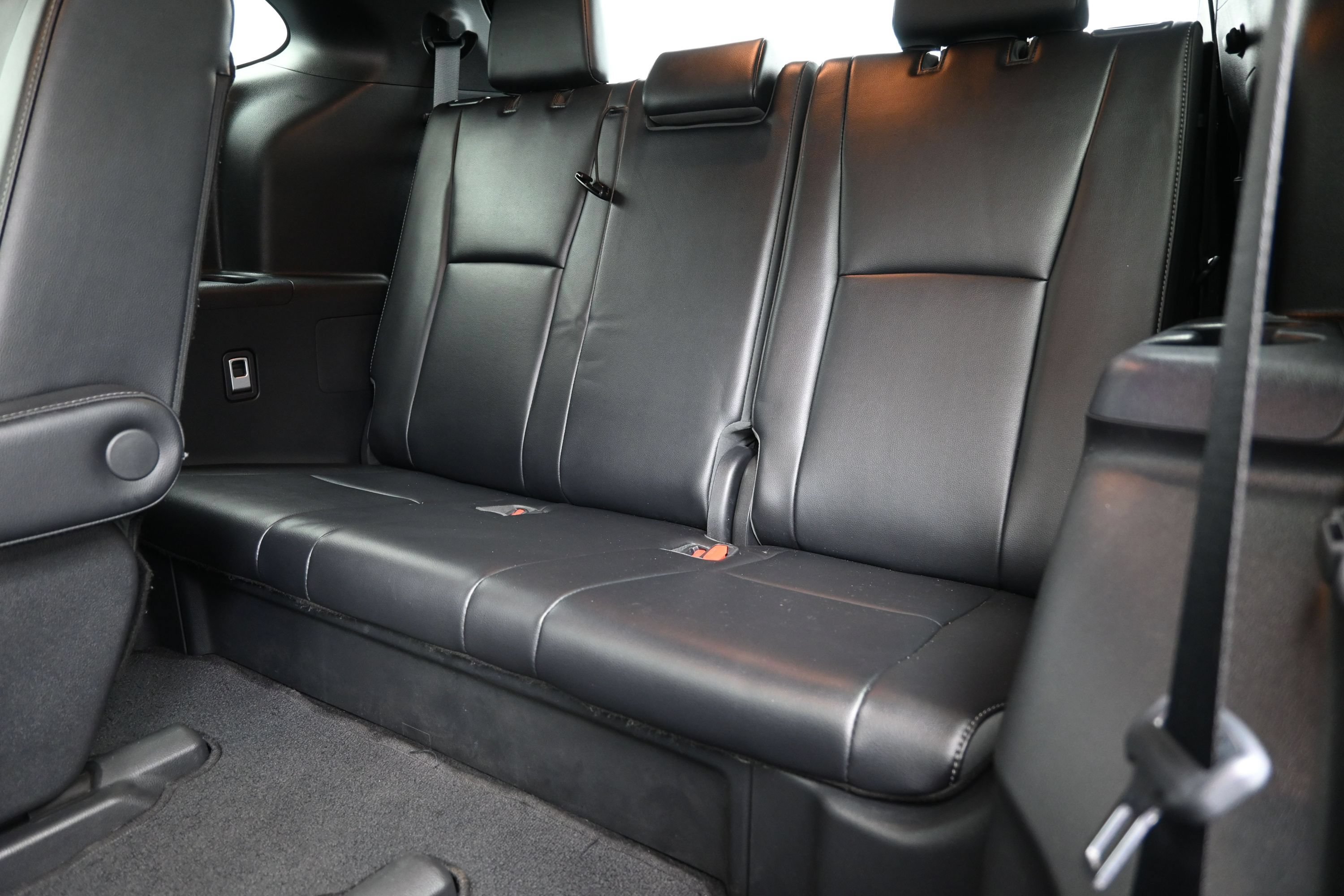Used 2021 Toyota Highlander XSE FWD image 43