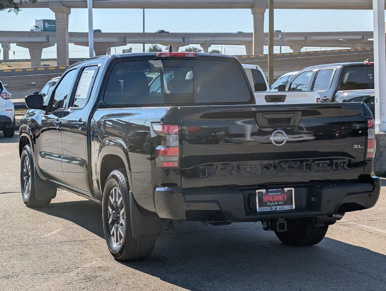Certified 2025 Nissan Frontier SL RWD image 4