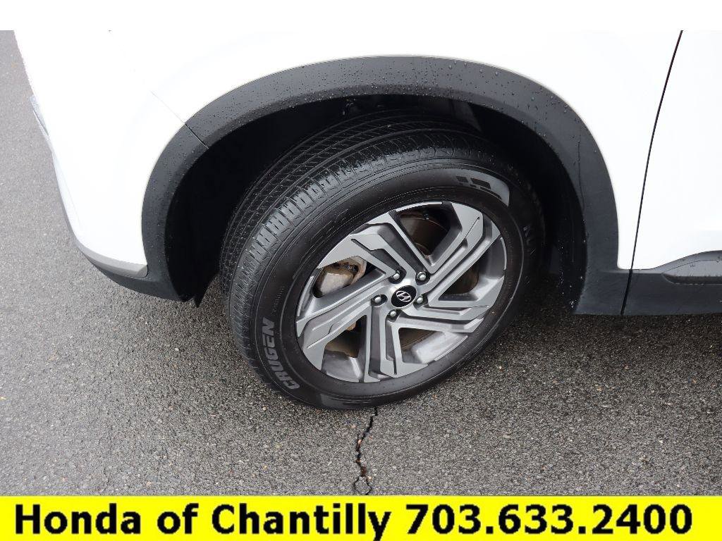 Used 2023 Hyundai Santa Fe SE w/ Cargo Package image 28