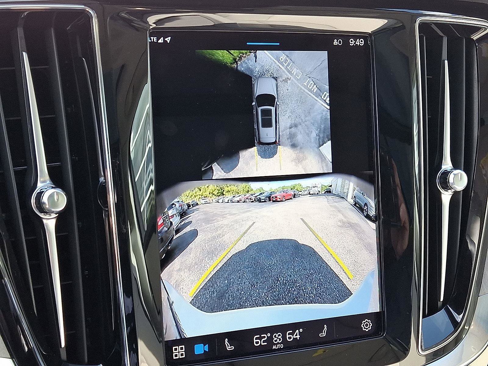 Certified 2024 Volvo V60 B5 Cross Country Plus image 19