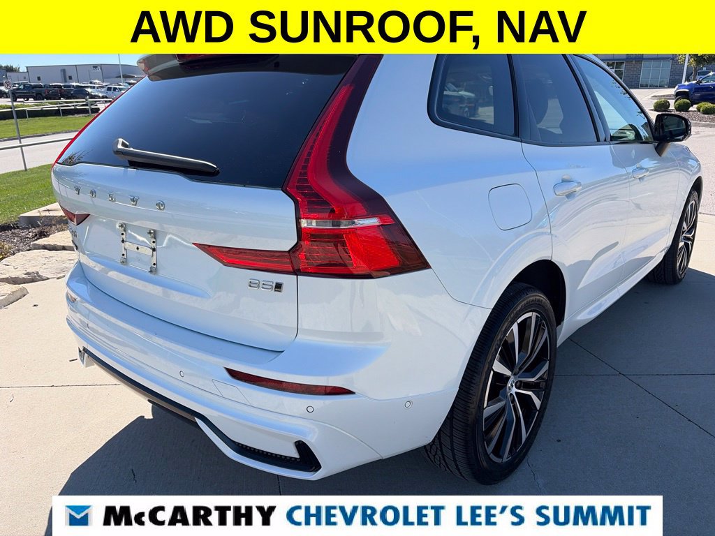 Used 2024 Volvo XC60 B5 Plus AWD/4WD image 15