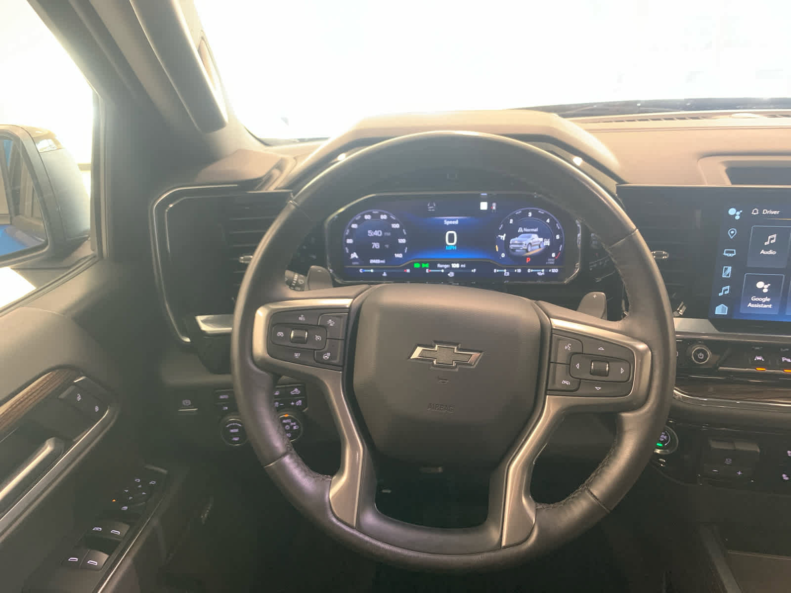 Used 2023 Chevrolet Silverado 1500 RST AWD/4WD image 18