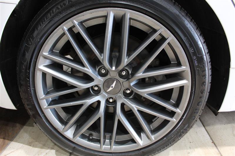 Used 2019 Genesis G70 2.0T Advanced w/ Elite Package RWD image 13