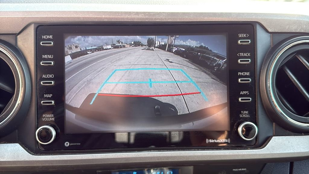 Used 2021 Toyota Tacoma SR5 w/ Trail Edition image 37