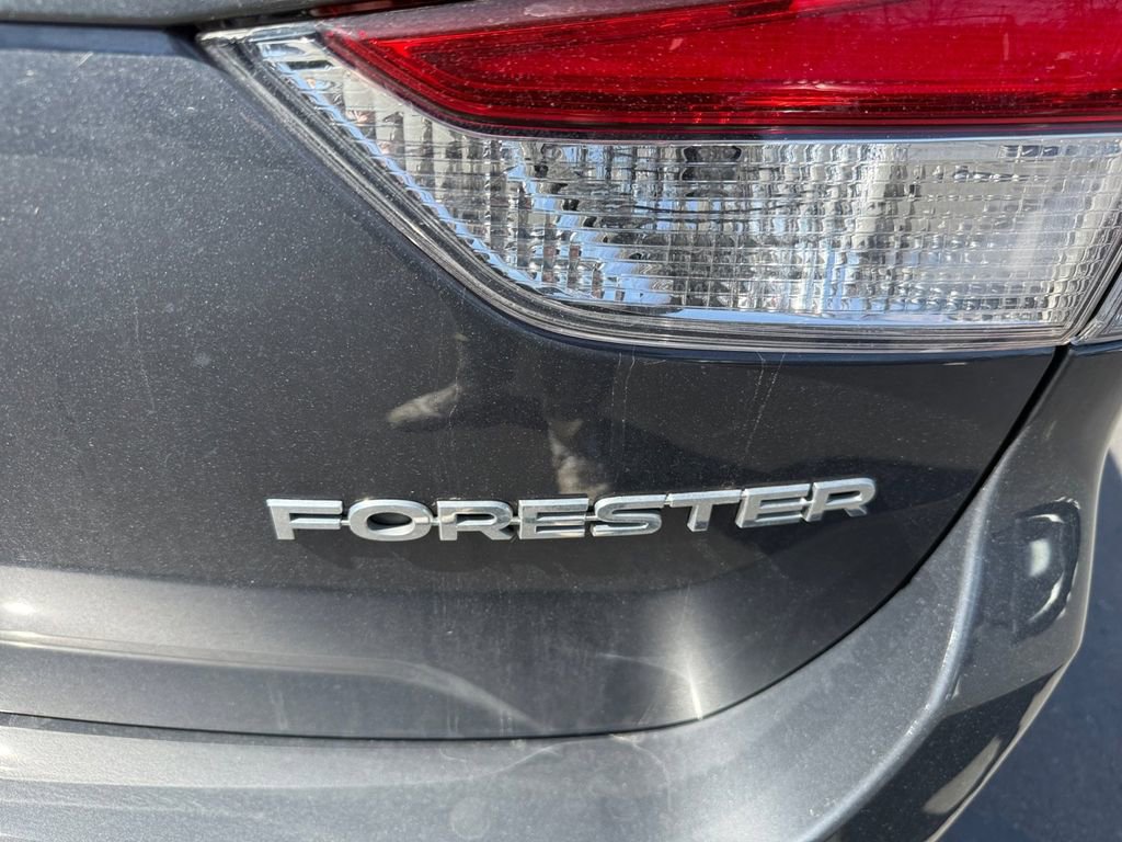 Used 2024 Subaru Forester Premium AWD/4WD image 32