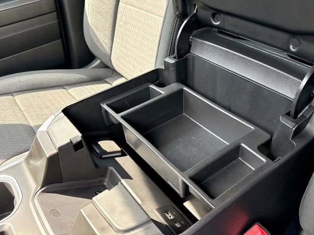 Used 2024 GMC Sierra 1500 Elevation image 21