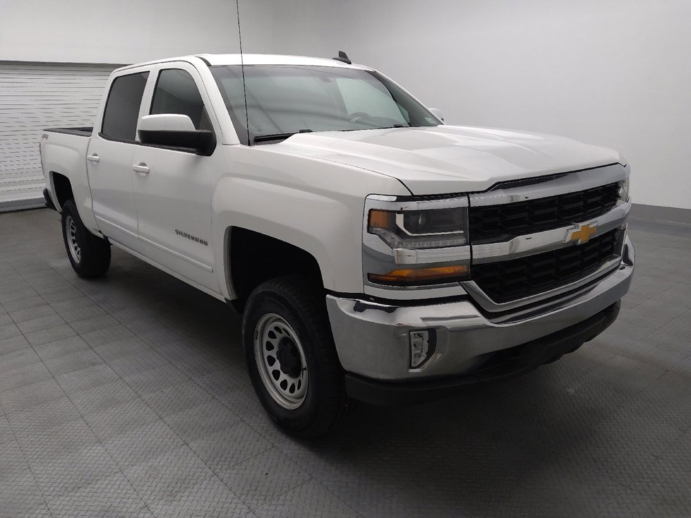 Used 2018 Chevrolet Silverado 1500 LT w/ LT Fleet Convenience Package image 13