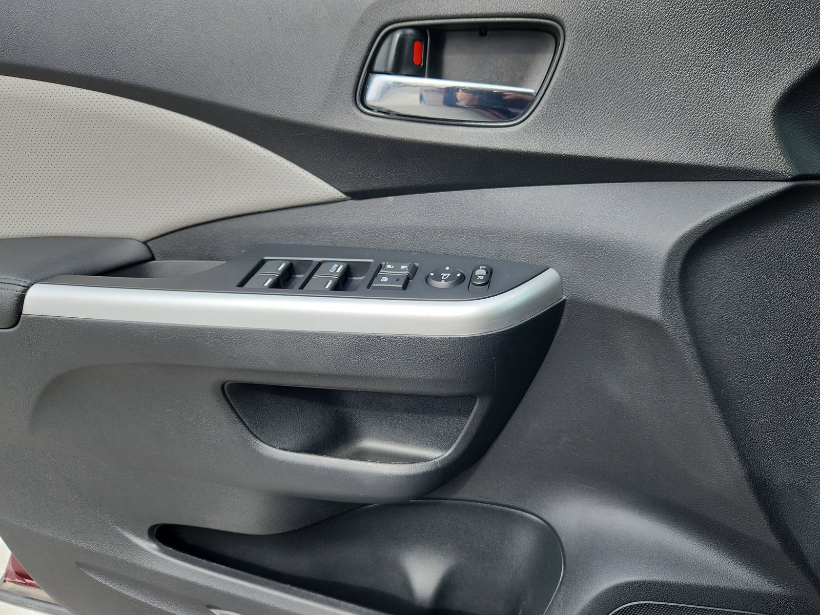 Used 2016 Honda CR-V EX-L image 9