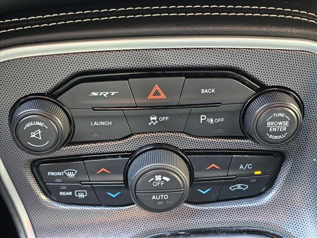 Used 2016 Dodge Challenger SRT RWD image 22