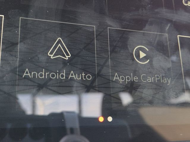 New 2026 GMC Sierra 1500 SLE w/ Preferred Package image 6