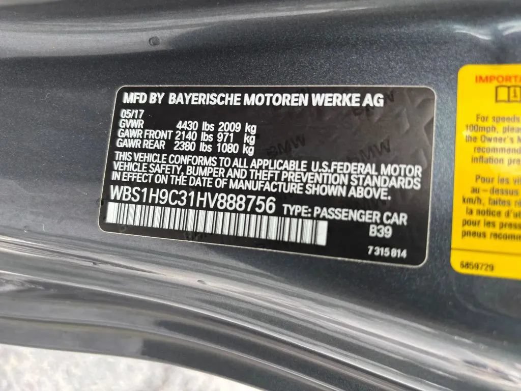 Used 2017 BMW M2 RWD image 24