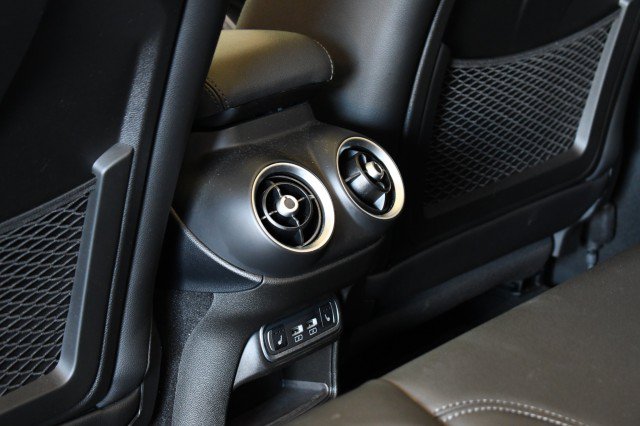 Used 2022 Alfa Romeo Stelvio Ti AWD/4WD image 22