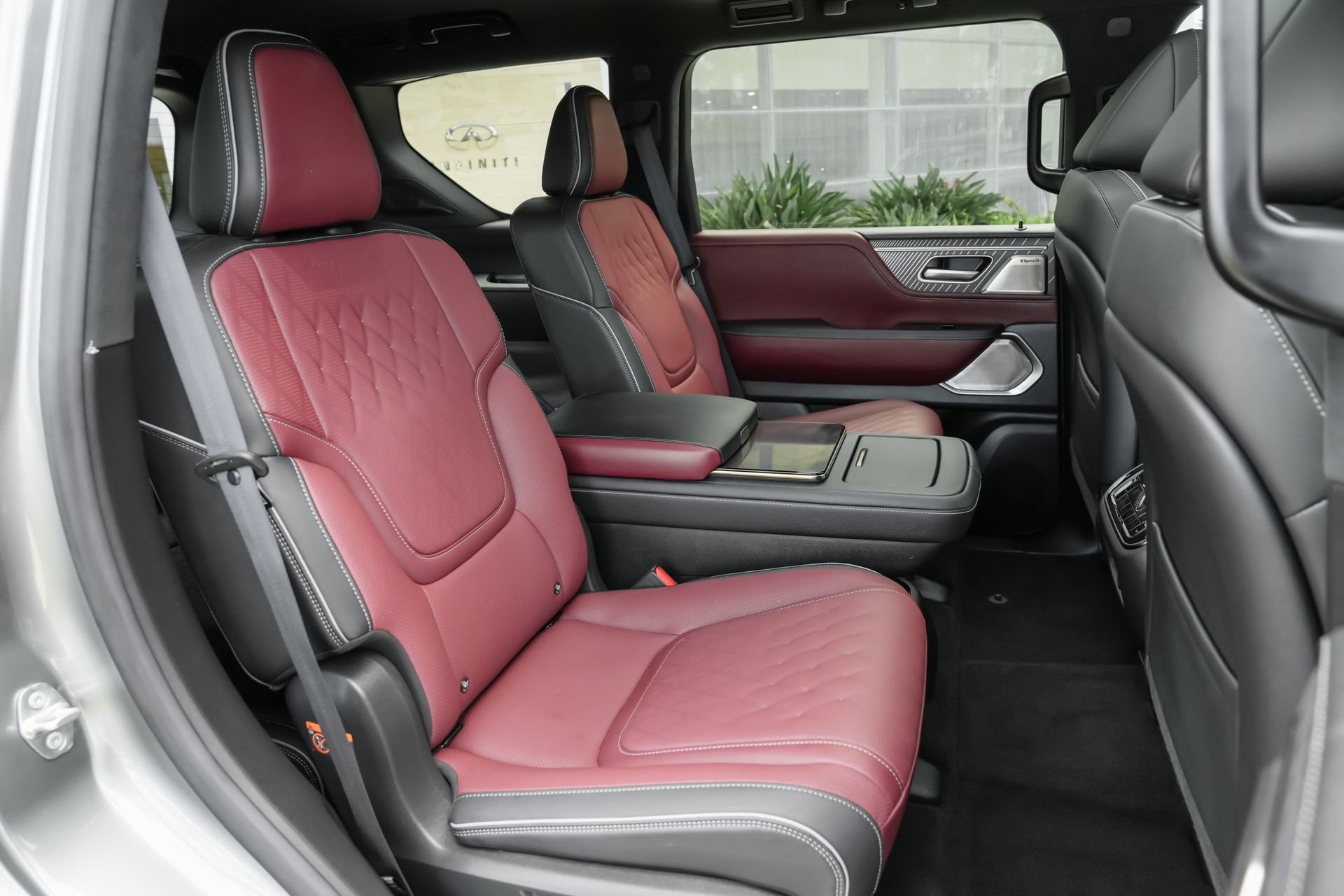 Certified 2025 INFINITI QX80 Autograph AWD/4WD image 36