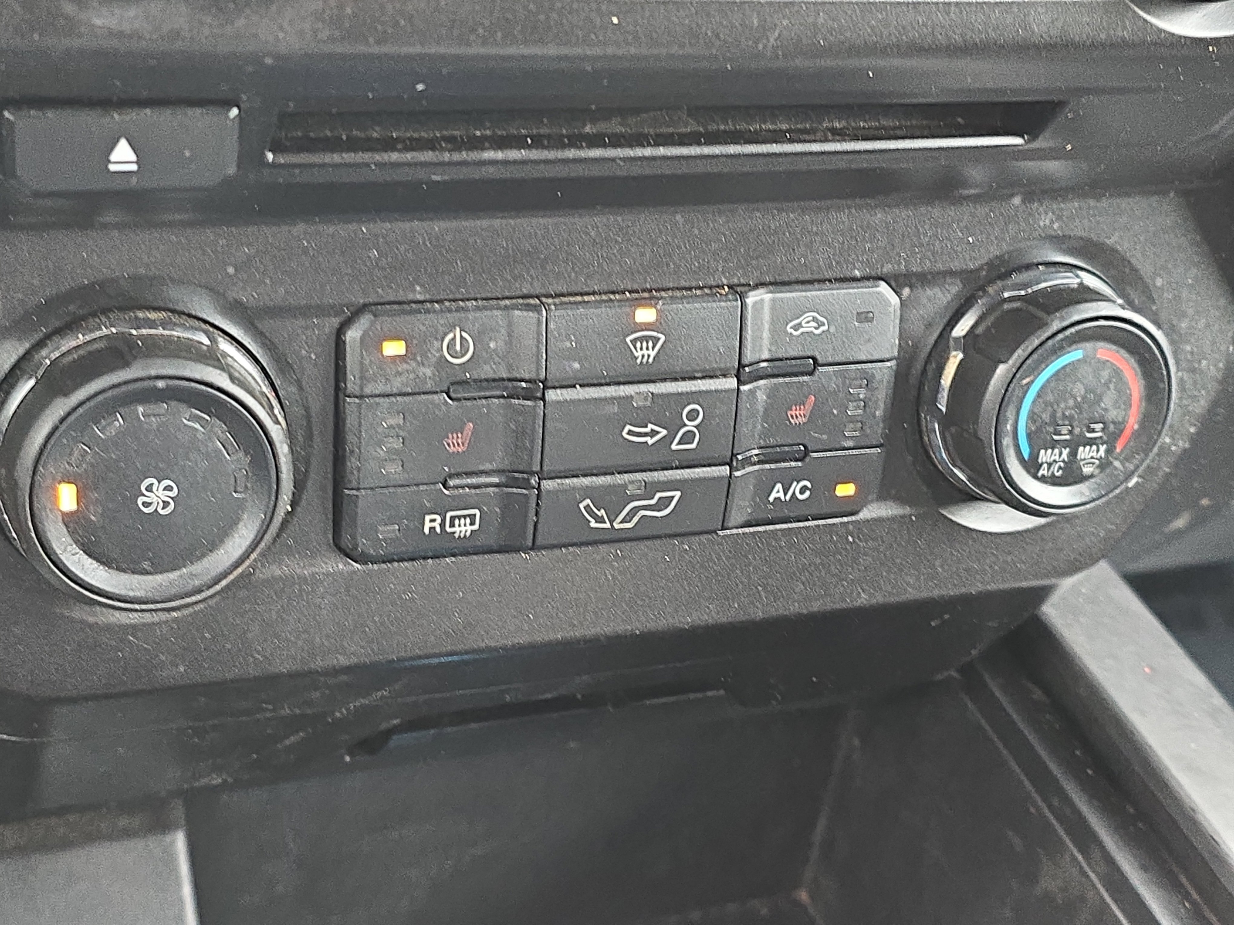 Used 2018 Ford F150 XLT w/ Equipment Group 302A Luxury image 23