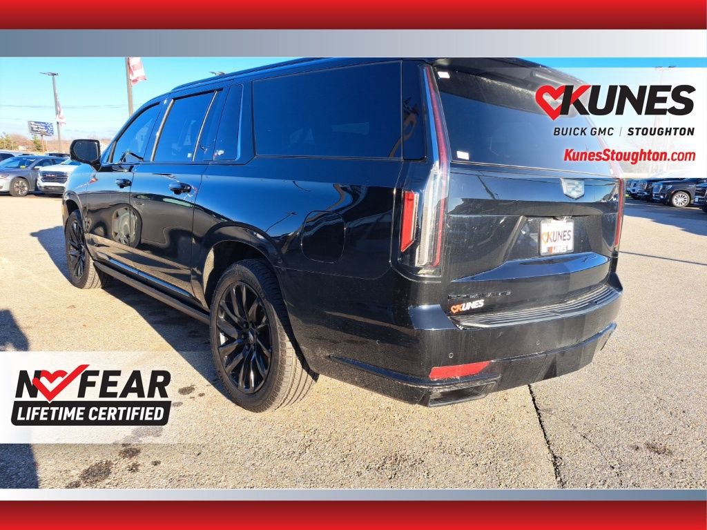 Used 2024 Cadillac Escalade ESV Sport Platinum w/ LPO, ONYX Package image 63