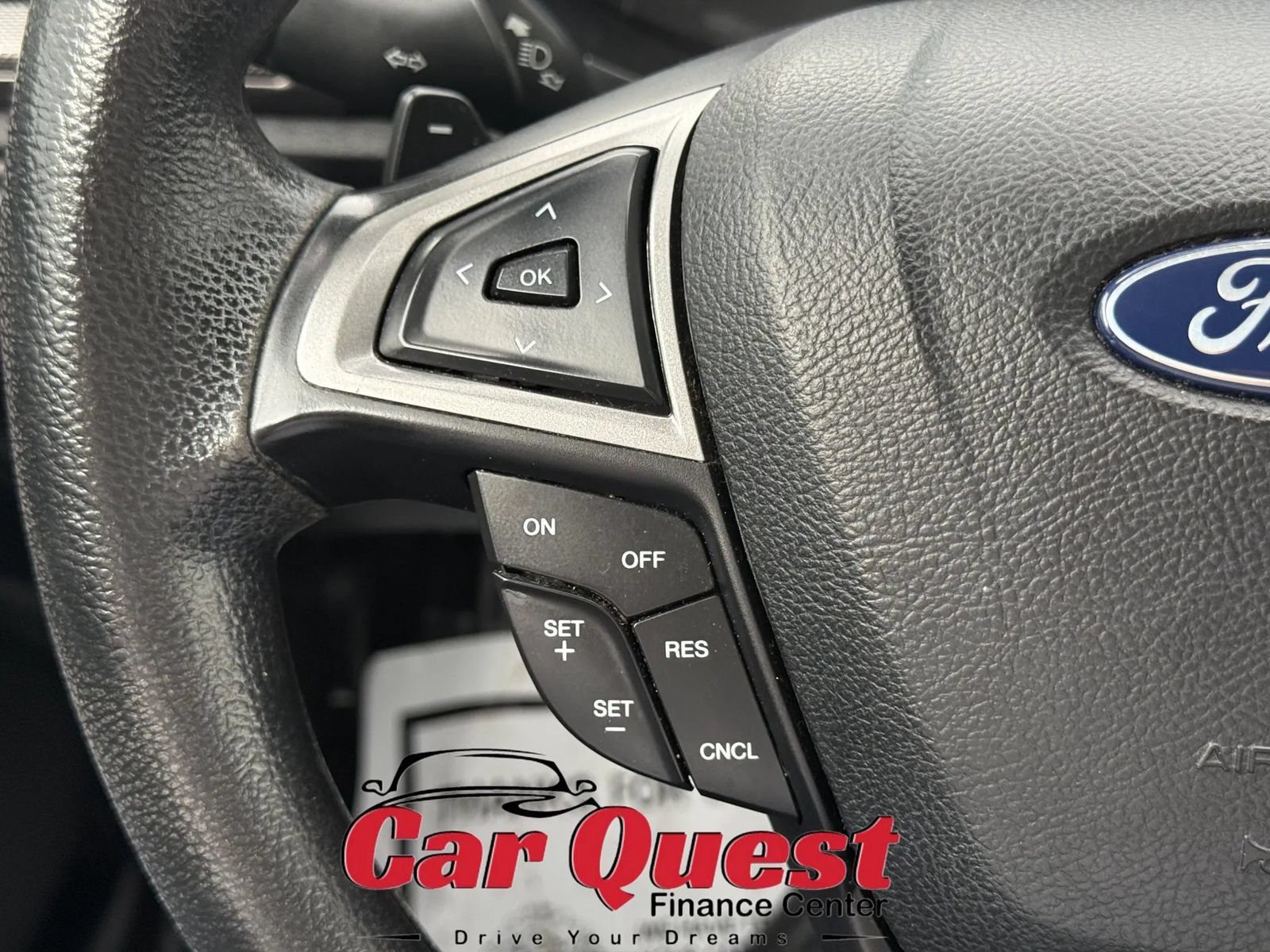 Used 2018 Ford Fusion SE w/ Fusion SE Technology Package FWD image 27