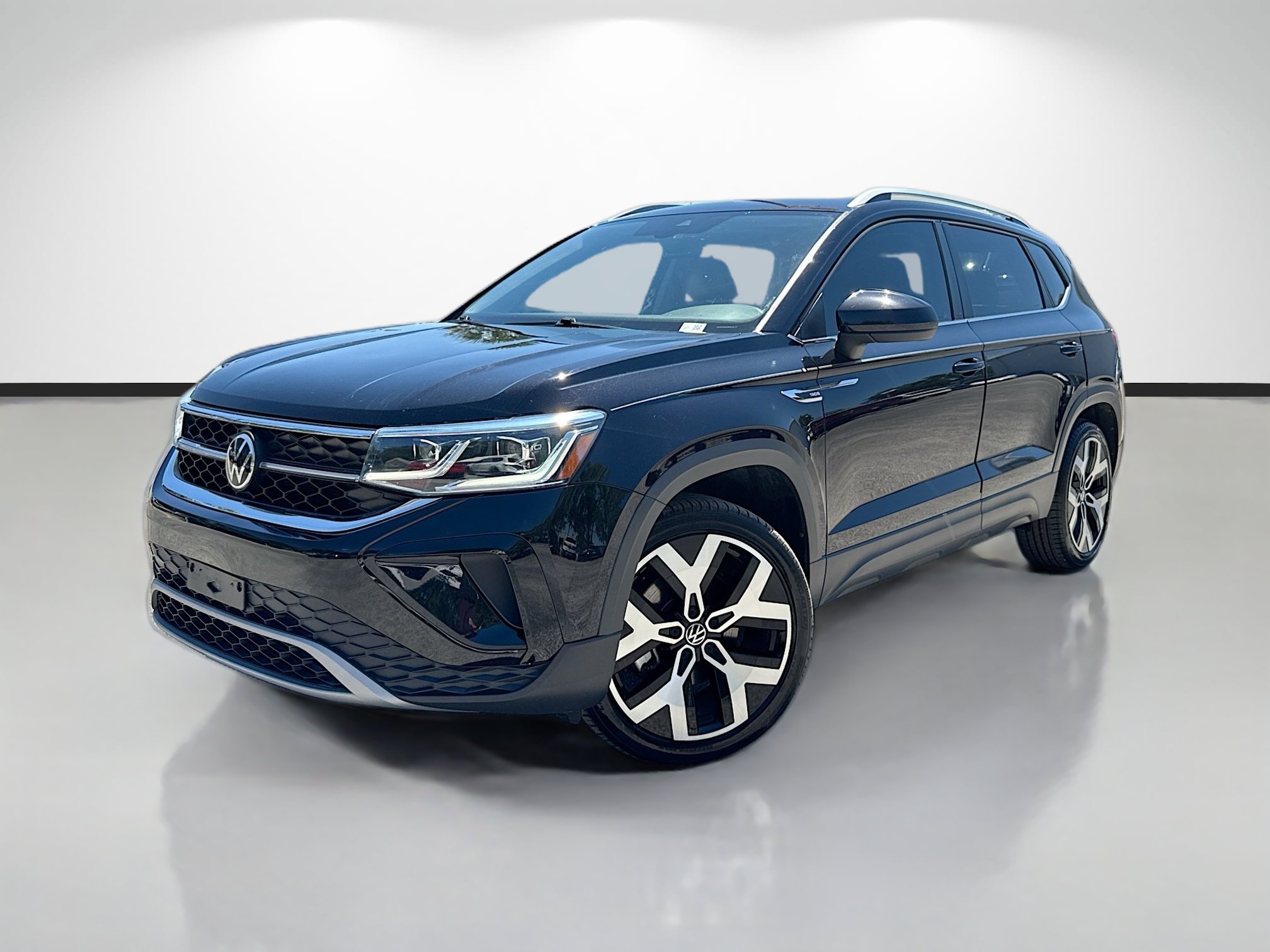 Used 2022 Volkswagen Taos SEL