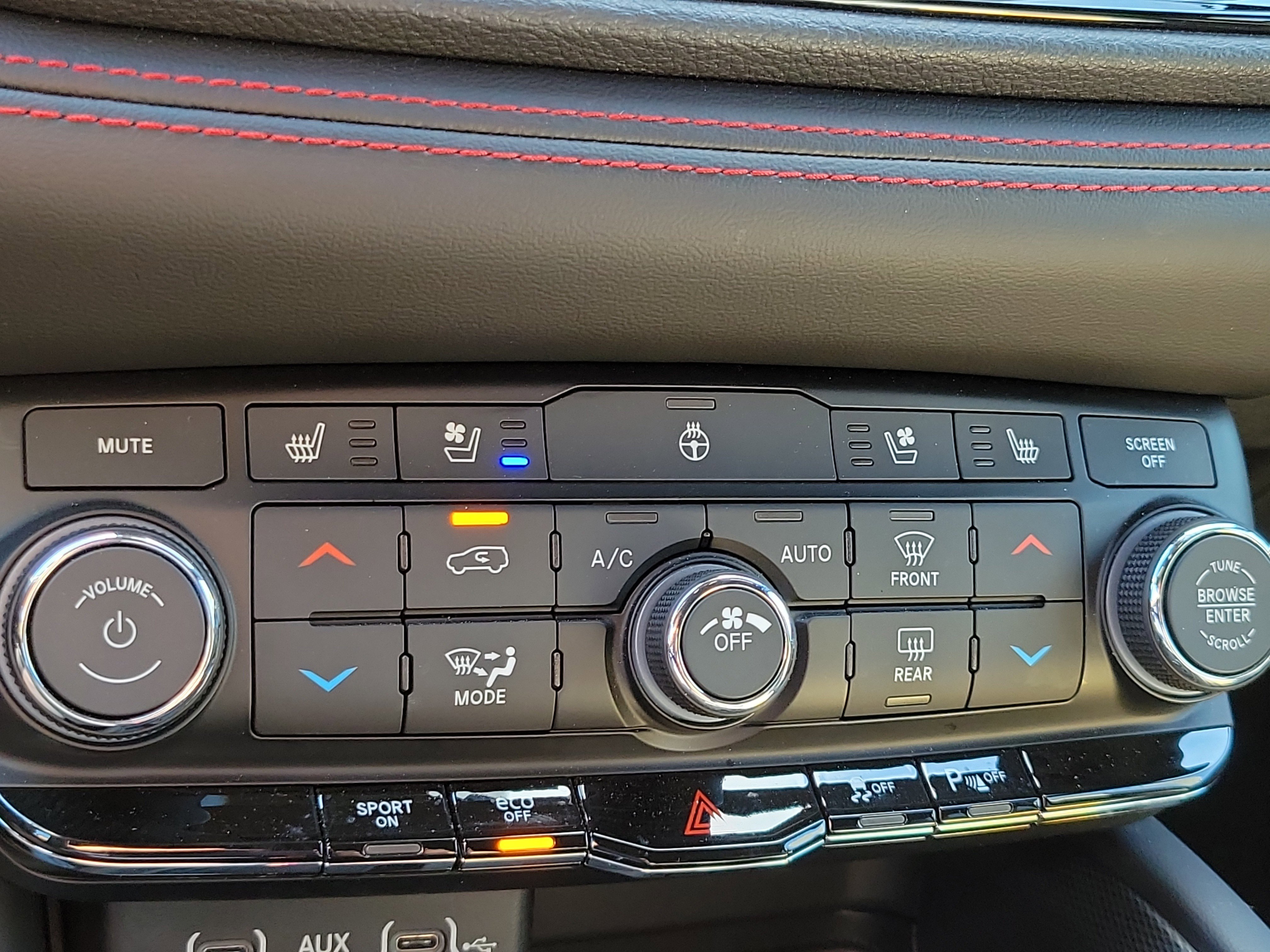 Used 2025 Dodge Durango R/T image 23