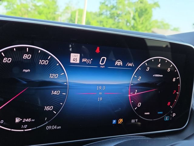 New 2026 Mercedes-Benz GLC 300 4MATIC image 9