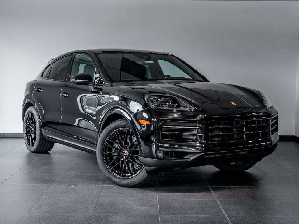 Certified 2025 Porsche Cayenne Coupe AWD/4WD image 9