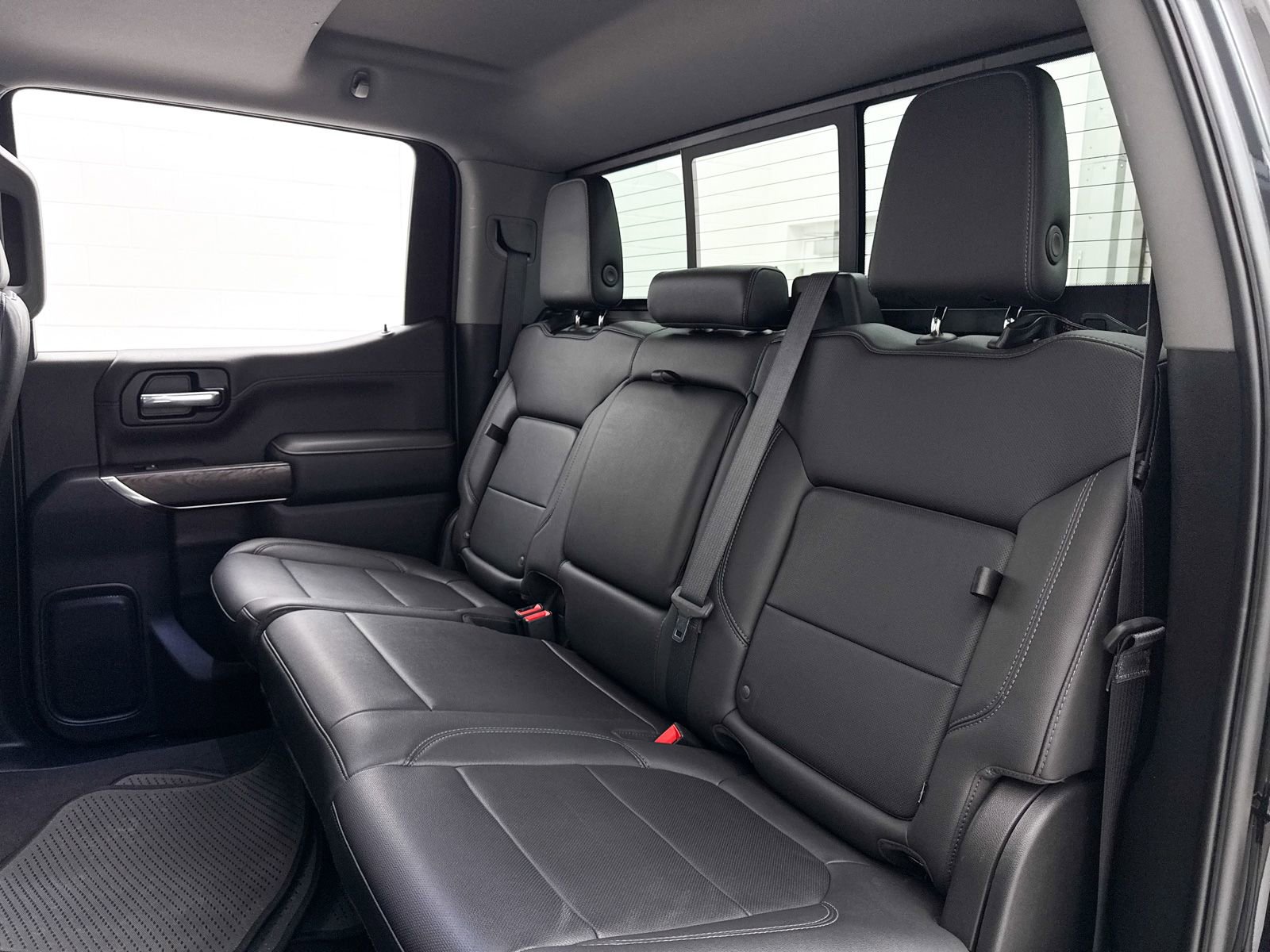 Used 2019 GMC Sierra 1500 SLT w/ SLT Premium Plus Package image 29