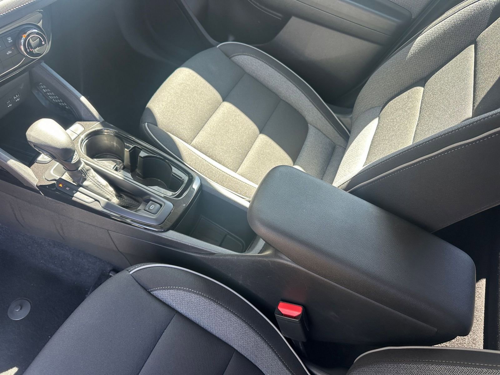 Used 2024 Chevrolet TrailBlazer LT w/ Driver Confidence Package image 39