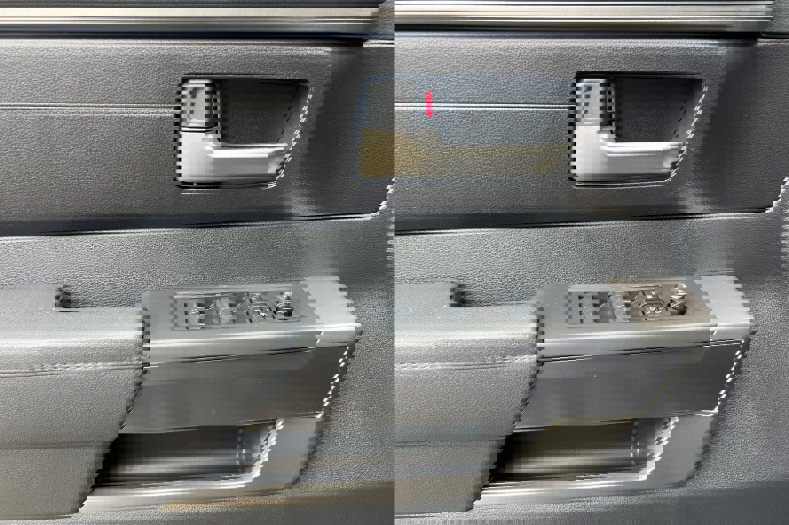 New 2025 Toyota Tundra SR5 image 12