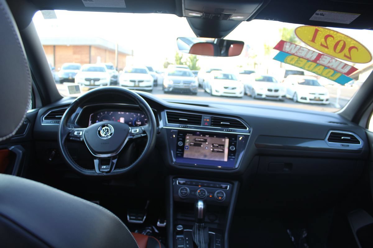 Used 2021 Volkswagen Tiguan SEL Premium R-Line w/ 3rd Row Seat Package AWD/4WD image 31