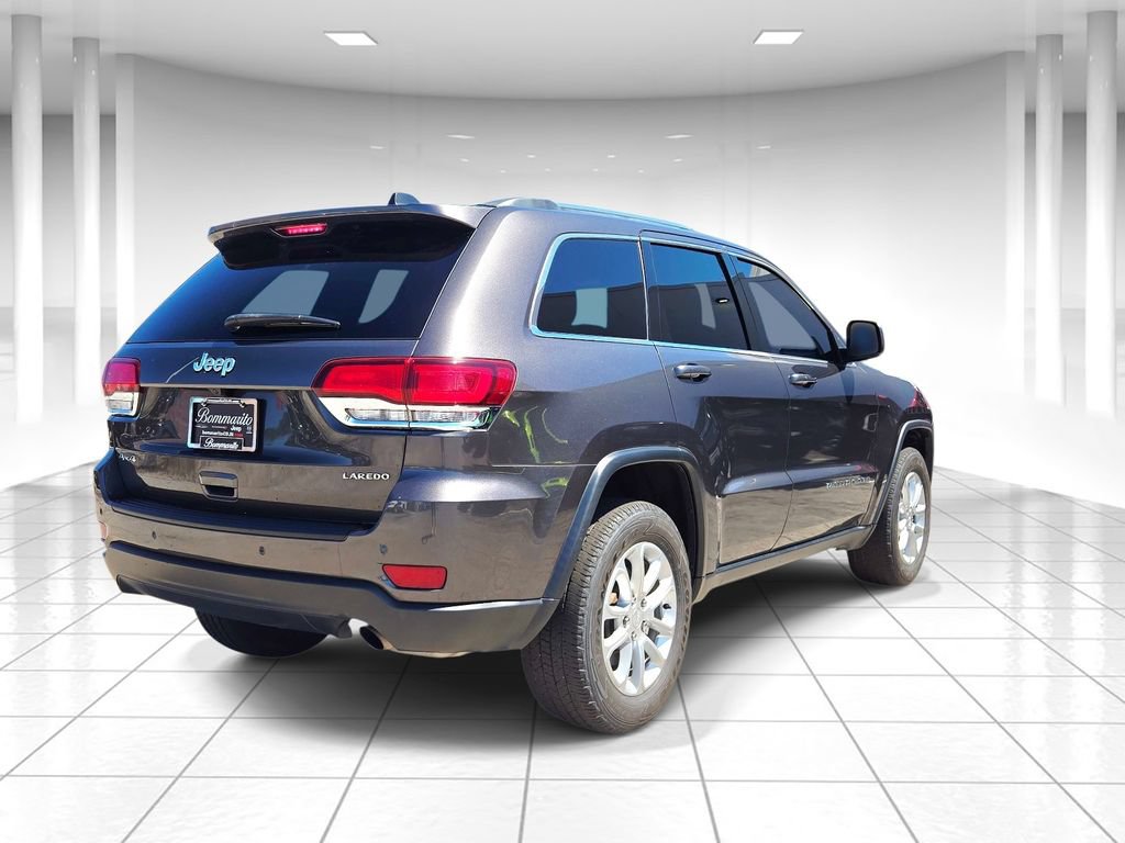 Certified 2021 Jeep Grand Cherokee Laredo X AWD/4WD image 3