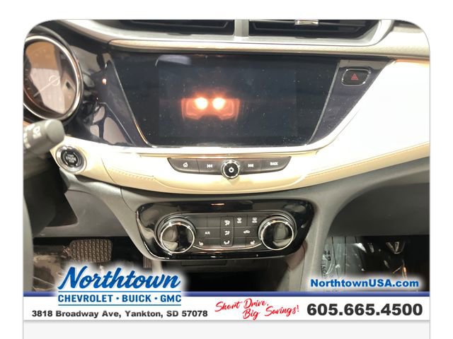 Certified 2023 Buick Encore GX Preferred w/ Cold Weather Comfort Package image 25