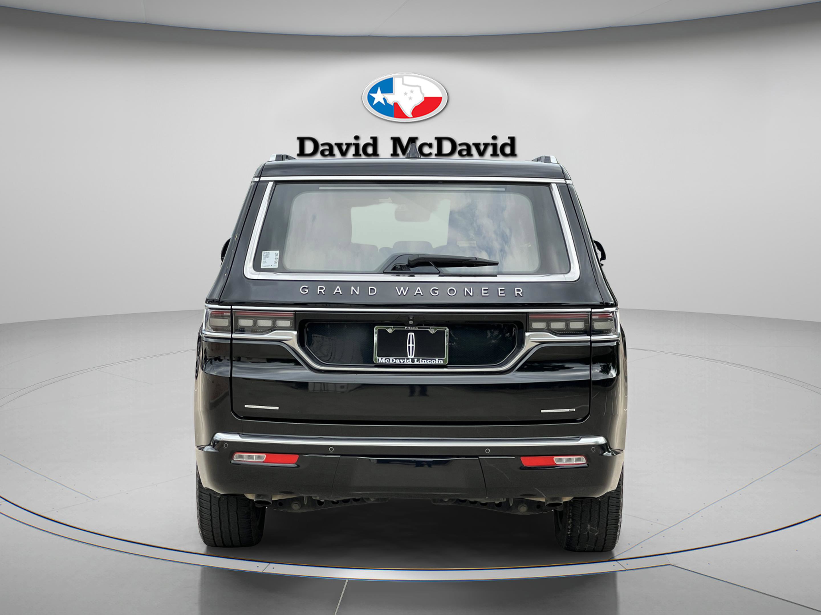 Used 2022 Jeep Grand Wagoneer Series III image 6