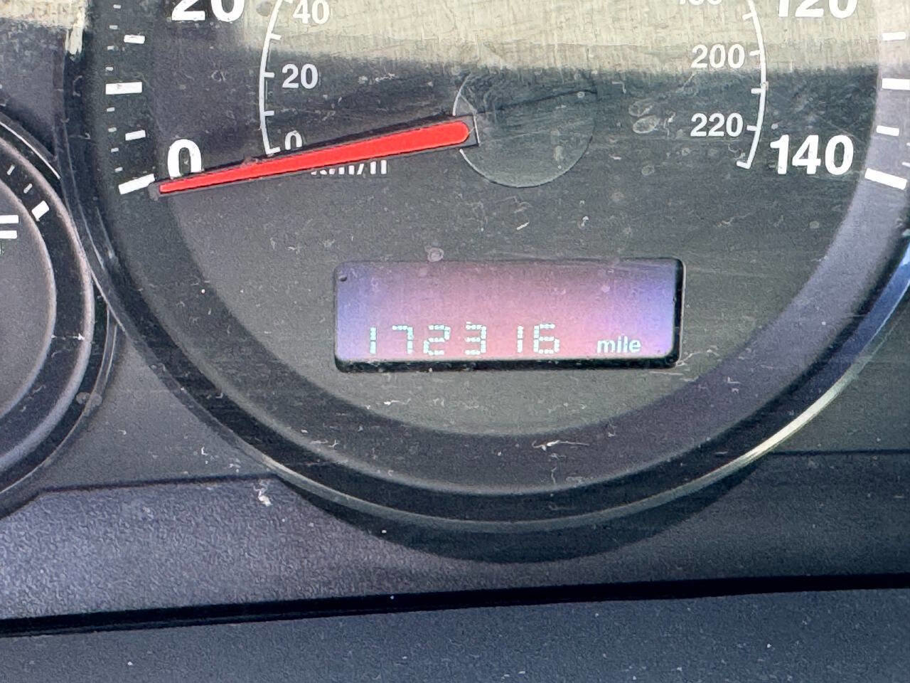 Used 2005 Jeep Grand Cherokee Laredo image 28