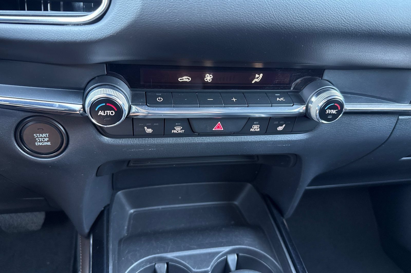 Used 2022 MAZDA CX-30 AWD 2.5 S w/ Premium Package image 27