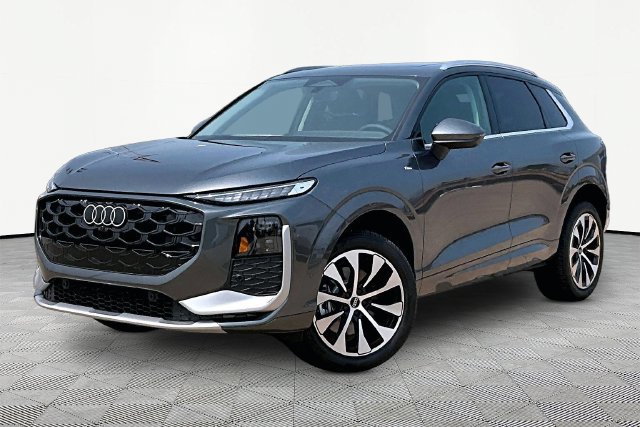 New 2026 Audi Q3 quattro 2.0T