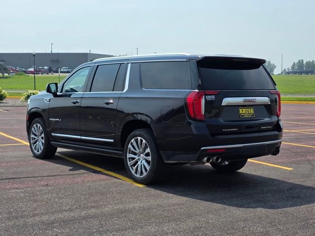 Used 2022 GMC Yukon XL Denali w/ Denali Premium Package image 33